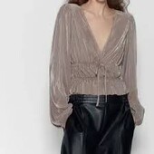 Стильна блузка Zara M