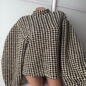 Zara кофтина з обʼємними рукавами принт гусяча лапка
