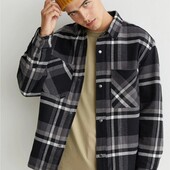 Куртка- рубашка від H&M.