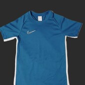 Спортивная футболка Nike dry-fitна 9-11р./138-146см.