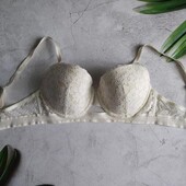 Очень красивый лиф)))размер 80с/д Palmer's