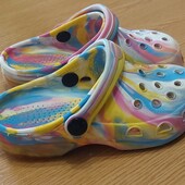 Радужные кроксы cocs на девочку (17,5см)