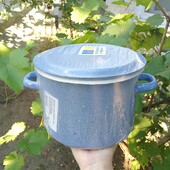 Кастрюля ,3л эмалированная сталь