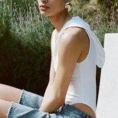Zara боді в рубчик з капюшоном М розмір