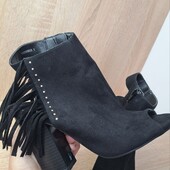 Босоніжки замшеві New Look- 24 см