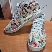 Лёгкие текстильные кедики