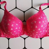 Гарний бюстик)))розмір 80в) Marks & Spencer