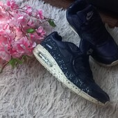 Крассовки Nike р. 37 стелька 24