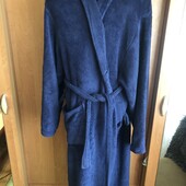 Халат мягусенький размер L-XL. Avenue. в ідеалі