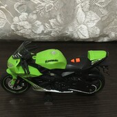Мотоцикл toy state 'Kawasaki Ninja zx-10r світло, звук, рух 25 см.!!!!