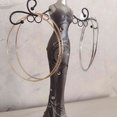 великі сережки кільця.