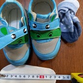 Кросівки 19р