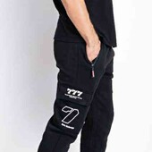 карго -унісекс , на флісі, чорного кольору
