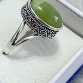 Красивая новинка !Красивое кольцо, под серебро,смотрится супер!!