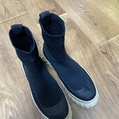 Чоботи Zara