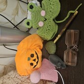 Лот для котиков:шапочки очки игрушки
