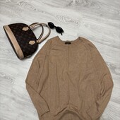 Актуальний светрик від Dunnes, розмір XL.