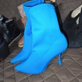 Primark uk5 38p. Бірюзові чоботи панчохи