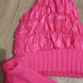 Шапка і рукавичка