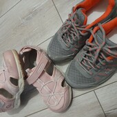 Дитячі кросівки та босоніжки