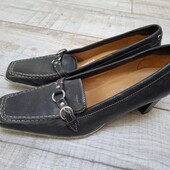 Дуже стильні туфлі Geox 36 розмір