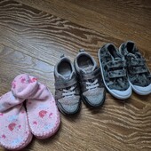 Лот взуття для дівчинки,