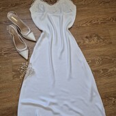 Воно прекрасне, білизняне, романтичне платтячко на тонких бретелях ❤️