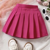 Малинова спідниця теніска, 10 років