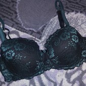 Гарний бюстгальтер Intimissim lingerie