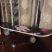 Новий скейтборд.
