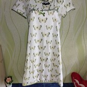 Гарненька трикотажна нічна, гарний якість та стан