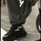 Нові утеплені кросівки дуже класні♥️✨