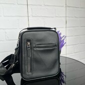 Чоловіча шкіряна сумка почтальонка чорна