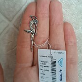 Стильна срібна брошка