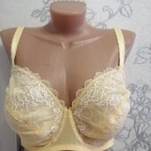 Новий! Красивий бюстгальтер на кісточках 70F