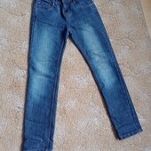 Стильные детские черные джинсы на рост 158