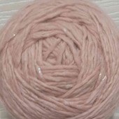 пряжа акрил с напылением цвет пудра 