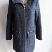 . Стильне пальто