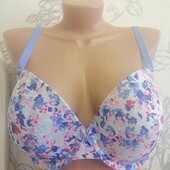 Новий! Красивий бюстгальтер на кісточках 90C