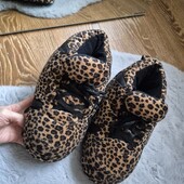 Теплі, об'ємні капці, відмінний стан ❤️