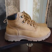 Ботінки фірмові термо. Устілка 22,5см