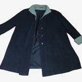 Элегантное шерстяное пальто большого размера