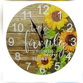 Часы настенные (диаметр 34 см)