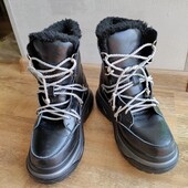 Зимові чоботи 39 - 40 розмір 25,5 - 26 см