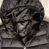 Primark брендовая куртка/ пальто с капюшоном на девочку рост 122 см нюанс