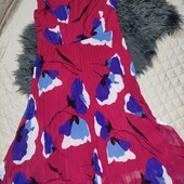 Roman uk18. Гарна сукня плісіровка