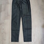 Стильні шкіряні брюки 146