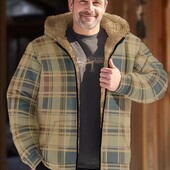 Тепла чоловіча куртка на хутрі