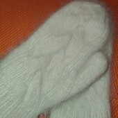 Дуже гарні рукавички ручної роботи