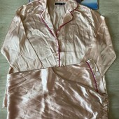 Красивая атласная пижама